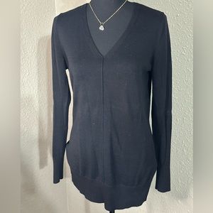 OLD NAVY Black‎ V-Neck Sweater